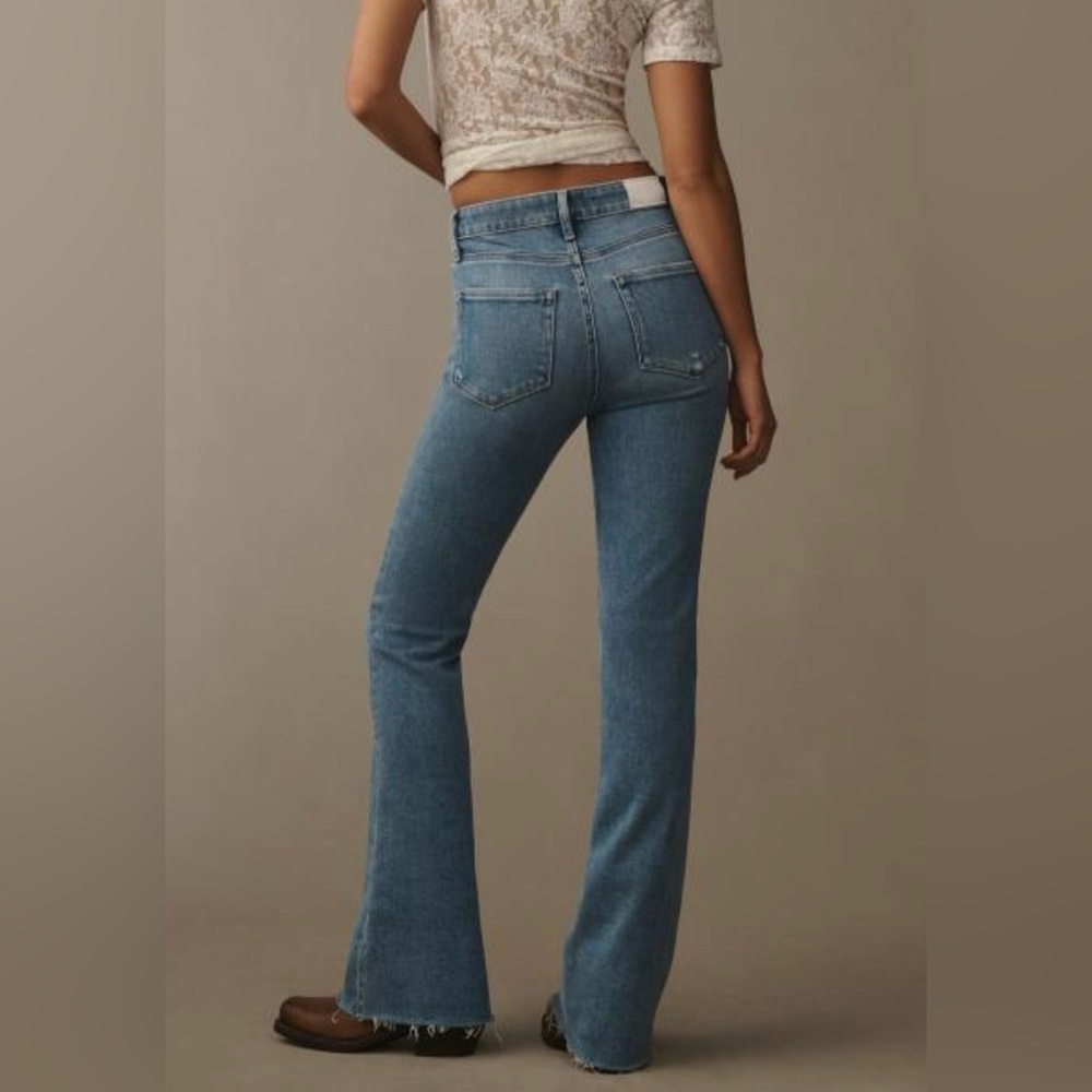 PAIGE Laurel Canyon High Rise Women's Jeans - NWT - Size 34 - Tropicana Wash
